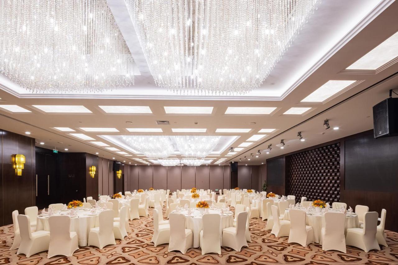 Broadway Mansions Hotel - On The Bund Xangai Exterior foto