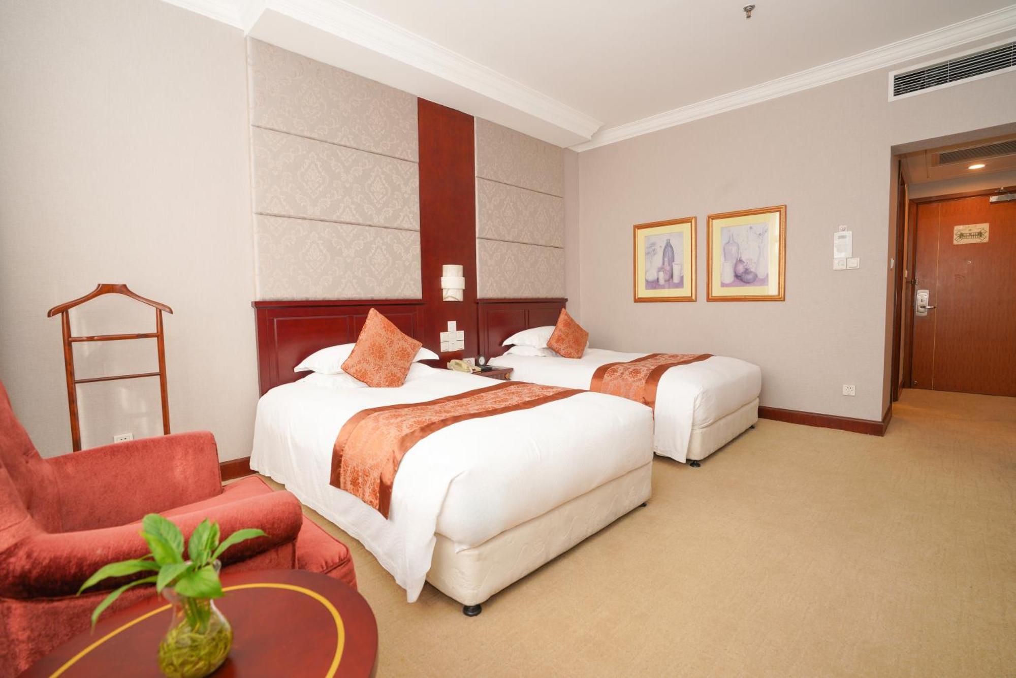 Broadway Mansions Hotel - On The Bund Xangai Exterior foto